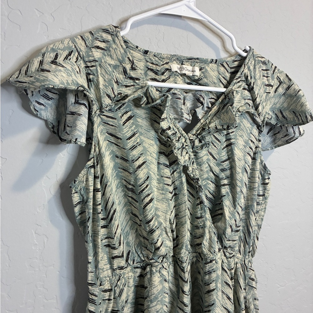 BCBGeneration Gray Patterned Mini Dress - Picture 5 of 7